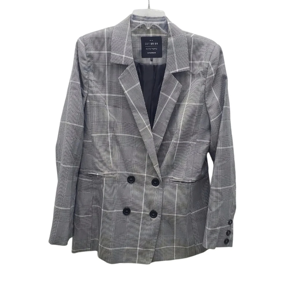 Double Breast Grid Pane Houndstooth Blazer w/ pockets! 8 - Picture 5 of 14